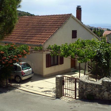 Apartments With A Parking Space Mavarstica, Ciovo - 12435 特罗吉尔 外观 照片