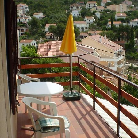 Apartments With A Parking Space Mavarstica, Ciovo - 12435 特罗吉尔 外观 照片