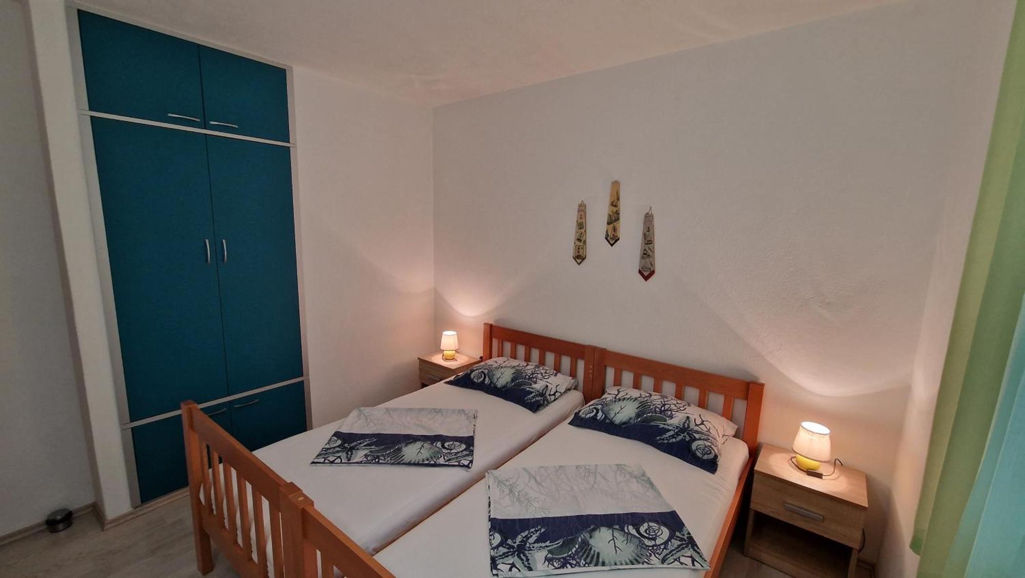Apartments With A Parking Space Mavarstica, Ciovo - 12435 特罗吉尔 客房 照片